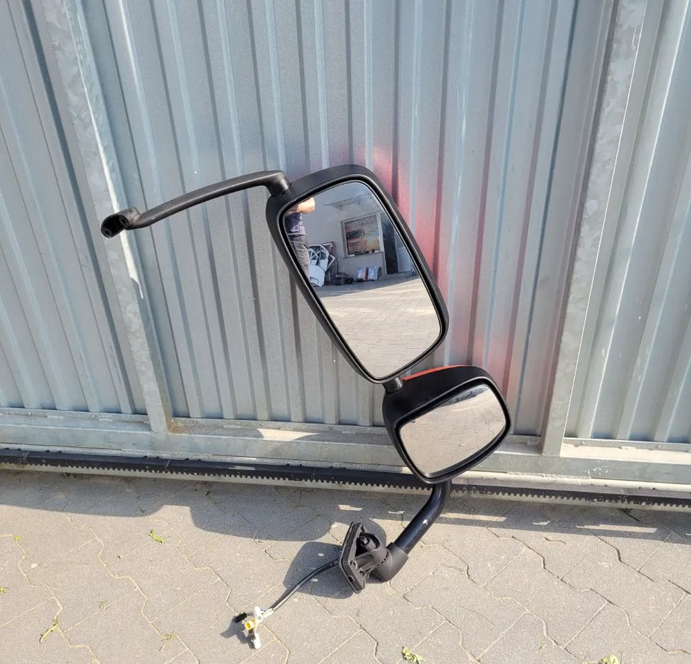 LUSTERKO DAF CF PRAWE ORYGINAL - Зеркало заднего вида для Грузовиков: фото 1 LUSTERKO DAF CF PRAWE ORYGINAL - Зеркало заднего вида для Грузовиков: фото 1