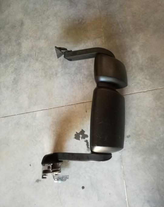 LUSTERKO IVECO EUROCARGO ELEKTRYCZNE LH. ORYGINAŁ - Зеркало заднего вида: фото 2 LUSTERKO IVECO EUROCARGO ELEKTRYCZNE LH. ORYGINAŁ - Зеркало заднего вида: фото 2