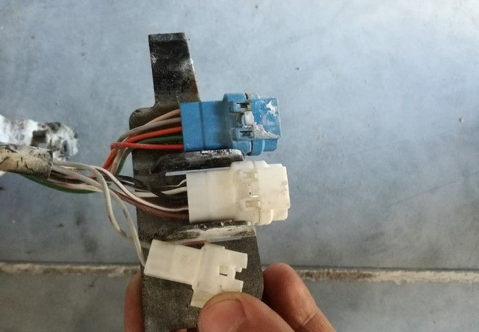 LUSTERKO IVECO EUROCARGO ELEKTRYCZNE LH. ORYGINAŁ - Зеркало заднего вида: фото 3 LUSTERKO IVECO EUROCARGO ELEKTRYCZNE LH. ORYGINAŁ - Зеркало заднего вида: фото 3