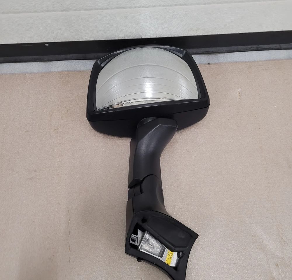 LUSTERKO RAMPOWE MAN TGX NM TG3 TGL 81.63730-6847 - Зеркало заднего вида для Грузовиков: фото 1 LUSTERKO RAMPOWE MAN TGX NM TG3 TGL 81.63730-6847 - Зеркало заднего вида для Грузовиков: фото 1