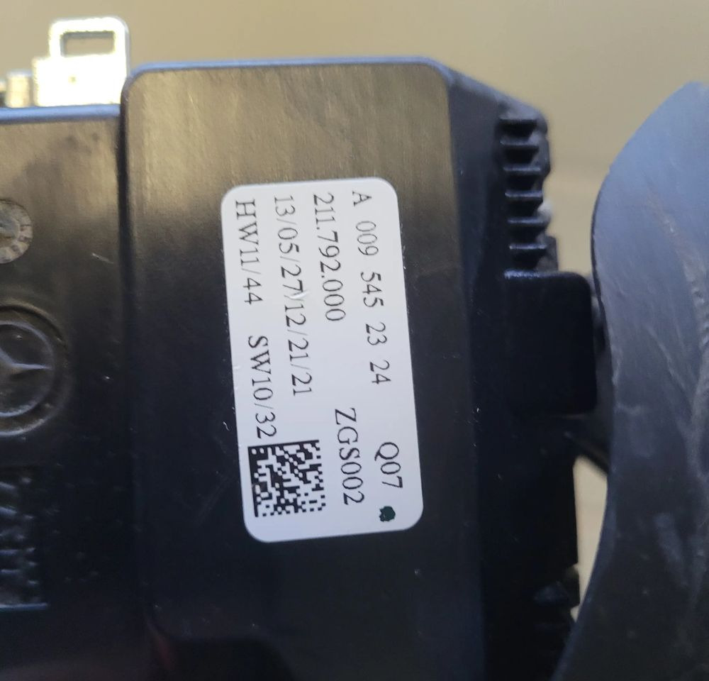 MANETKA ZMIANY BIEGÓW MERCEDES ACTROS A0095452324 CHWALIM116 - Рычаг переключения передач для Грузовиков: фото 2 MANETKA ZMIANY BIEGÓW MERCEDES ACTROS A0095452324 CHWALIM116 - Рычаг переключения передач для Грузовиков: фото 2