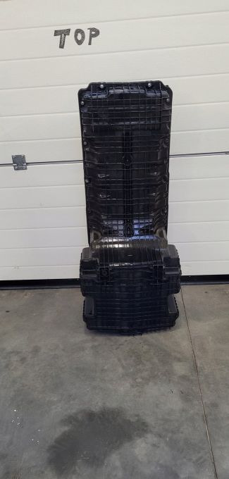 MISKA OLEJOWA MERCEDES ACTROS MP4 A 471 010 61 13 - Масляный поддон для Грузовиков: фото 1 MISKA OLEJOWA MERCEDES ACTROS MP4 A 471 010 61 13 - Масляный поддон для Грузовиков: фото 1