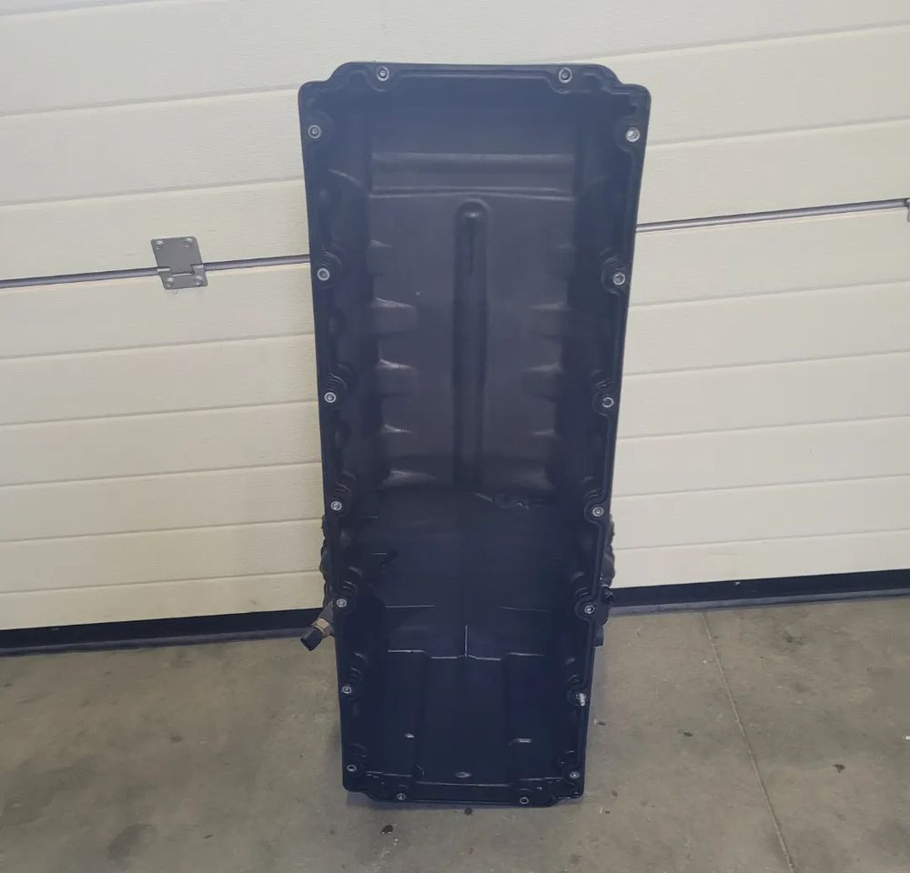 MISKA OLEJOWA MERCEDES ACTROS MP4 A470 010 34 13 - Масляный поддон для Грузовиков: фото 4 MISKA OLEJOWA MERCEDES ACTROS MP4 A470 010 34 13 - Масляный поддон для Грузовиков: фото 4