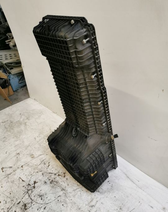 MISKA OLEJU MERCEDES ACTROS MP4 A4730101013/002 - Масляный поддон для Грузовиков: фото 3 MISKA OLEJU MERCEDES ACTROS MP4 A4730101013/002 - Масляный поддон для Грузовиков: фото 3