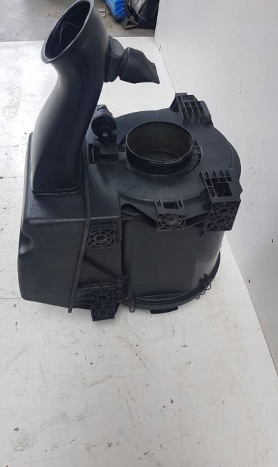 OBUDOWA FILTRA POWIETRZA ATEGO - Воздушный фильтр для Грузовиков: фото 2 OBUDOWA FILTRA POWIETRZA ATEGO - Воздушный фильтр для Грузовиков: фото 2