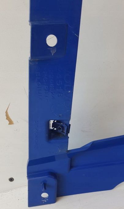 Okular ZDERZAK VOLVO FMX FM ORYGINAŁ - Бампер для Грузовиков: фото 3 Okular ZDERZAK VOLVO FMX FM ORYGINAŁ - Бампер для Грузовиков: фото 3