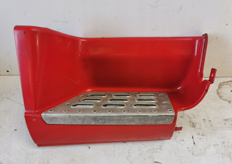 STOPNICA DOLNA VOLVO FH13 RH ORYGINAL 20529640 - Боковая подножка для Грузовиков: фото 1 STOPNICA DOLNA VOLVO FH13 RH ORYGINAL 20529640 - Боковая подножка для Грузовиков: фото 1