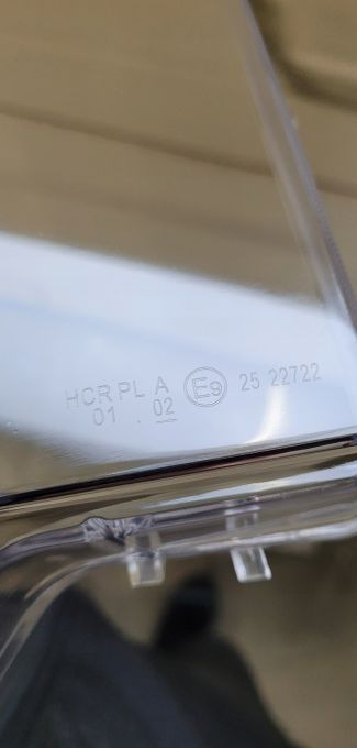 SZKLO KLOSZ LAMPY RENAULT RANGE T GAMA PRAWY - Передняя фара для Грузовиков: фото 3 SZKLO KLOSZ LAMPY RENAULT RANGE T GAMA PRAWY - Передняя фара для Грузовиков: фото 3