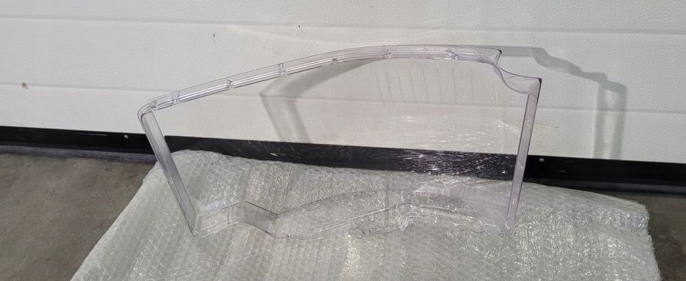 SZKLO KLOSZ LAMPY RENAULT RANGE T GAMA PRAWY - Передняя фара для Грузовиков: фото 2 SZKLO KLOSZ LAMPY RENAULT RANGE T GAMA PRAWY - Передняя фара для Грузовиков: фото 2