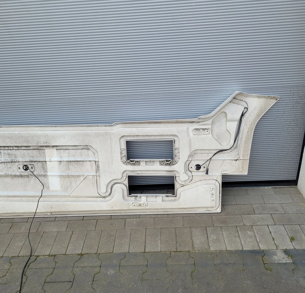 ZABUDOWA MIEDZYOSIOWA DAF XG ORYGINAŁ LH NIE MALOWANY - Кузов и экстерьер для Грузовиков: фото 4 ZABUDOWA MIEDZYOSIOWA DAF XG ORYGINAŁ LH NIE MALOWANY - Кузов и экстерьер для Грузовиков: фото 4