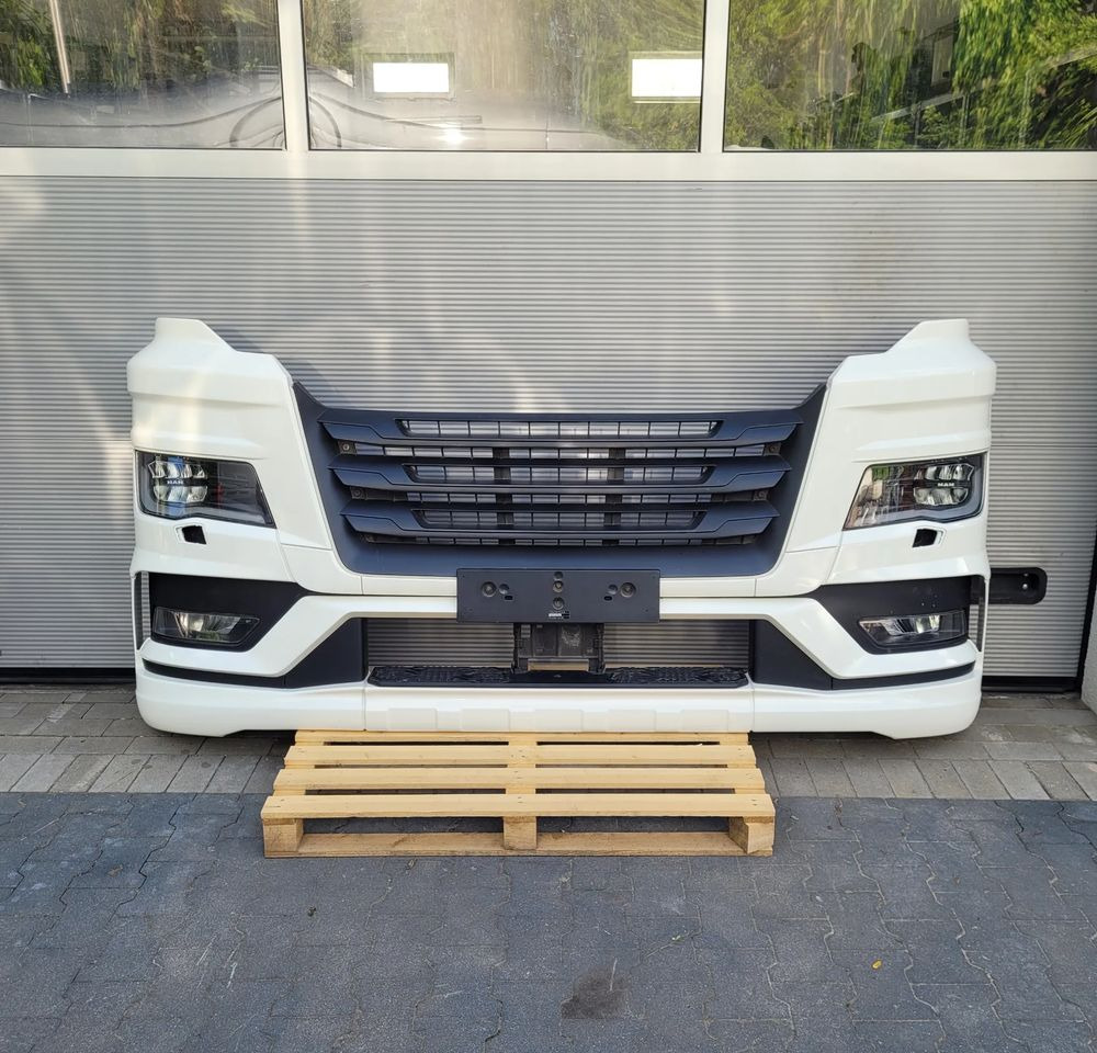 ZDERZAK MAN TGX NM.TG3 FULL LED ORYGINAŁ CHWALIM116 RAL 9010 - Бампер для Грузовиков: фото 1 ZDERZAK MAN TGX NM.TG3 FULL LED ORYGINAŁ CHWALIM116 RAL 9010 - Бампер для Грузовиков: фото 1