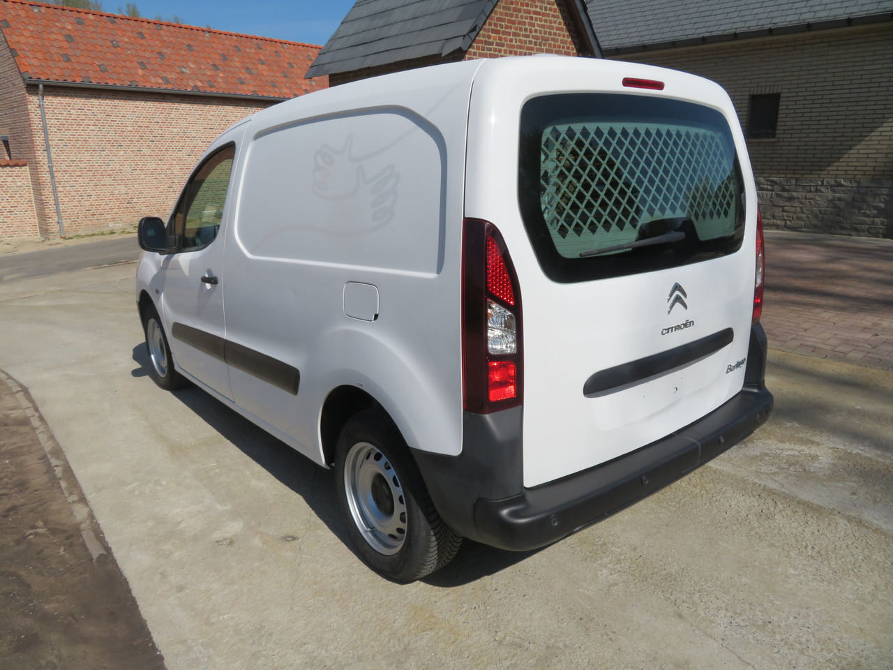 CITROËN Berlingo 1.6 BlueHDi CLUB - Цельнометаллический фургон: фото 5 CITROËN Berlingo 1.6 BlueHDi CLUB - Цельнометаллический фургон: фото 5
