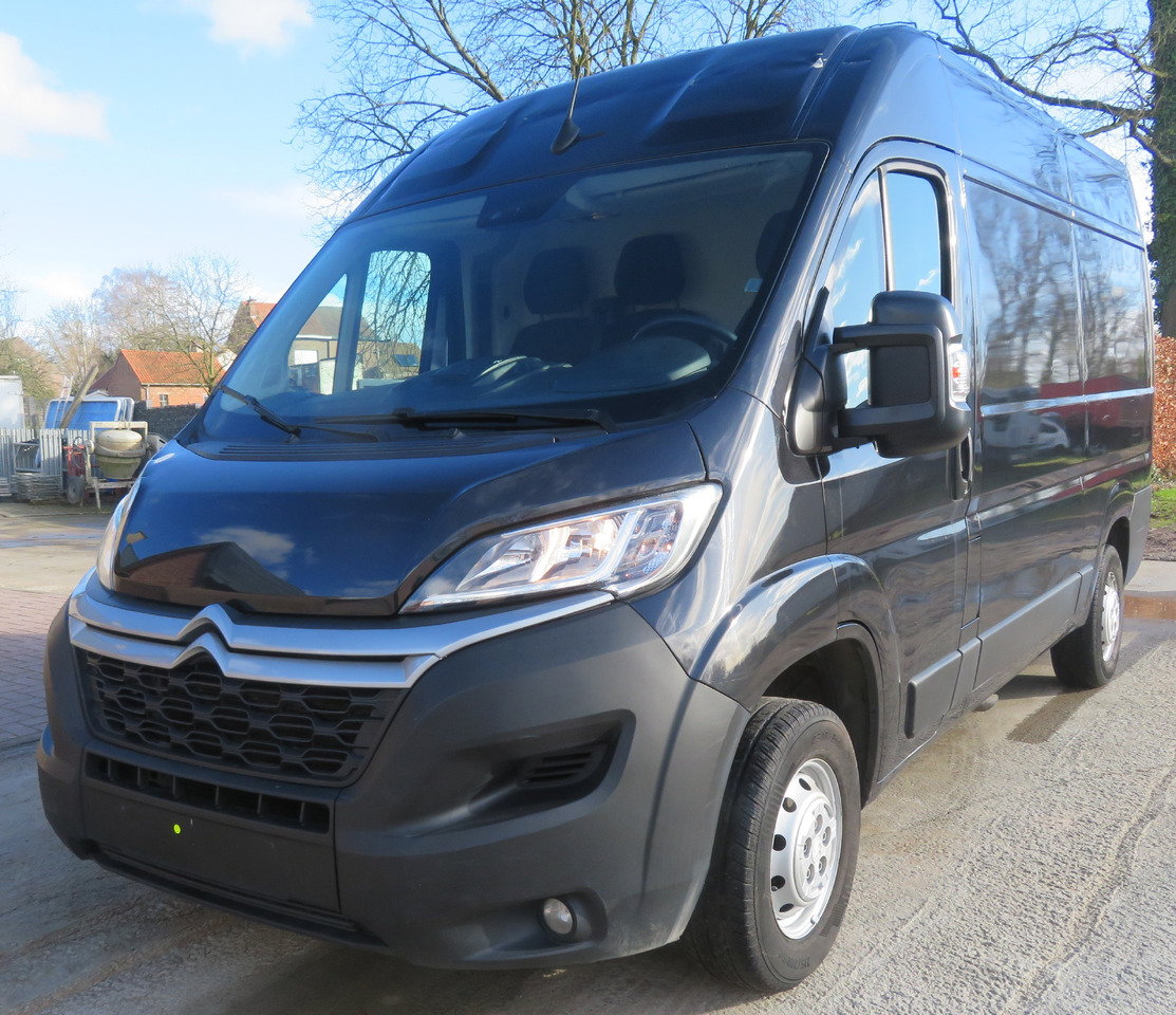 Citroën Jumpy 2.2 blueHDI L2H2 - Фургон: фото 2 Citroën Jumpy 2.2 blueHDI L2H2 - Фургон: фото 2