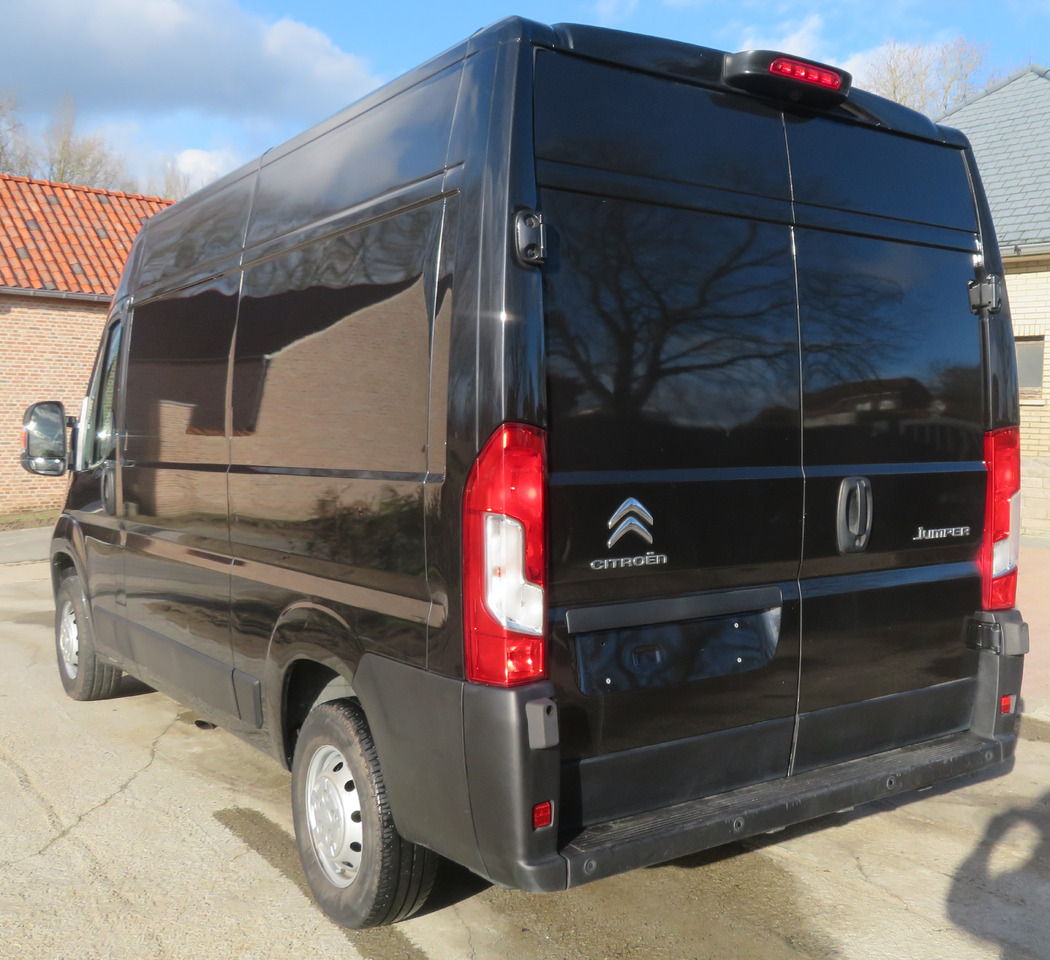 Citroën Jumpy 2.2 blueHDI L2H2 - Фургон: фото 4 Citroën Jumpy 2.2 blueHDI L2H2 - Фургон: фото 4