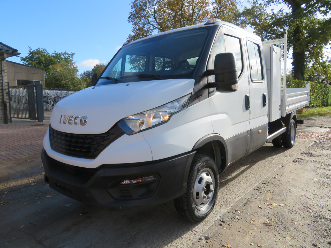 Iveco Daily 35C16 3.0 - Малотоннажный самосвал, Грузопассажирский фургон: фото 3 Iveco Daily 35C16 3.0 - Малотоннажный самосвал, Грузопассажирский фургон: фото 3