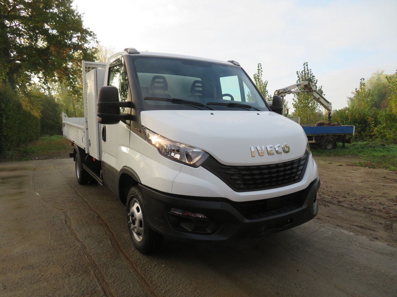 Iveco Daily 35C16 3.0 - L3 - Kipper - Малотоннажный самосвал: фото 1 Iveco Daily 35C16 3.0 - L3 - Kipper - Малотоннажный самосвал: фото 1