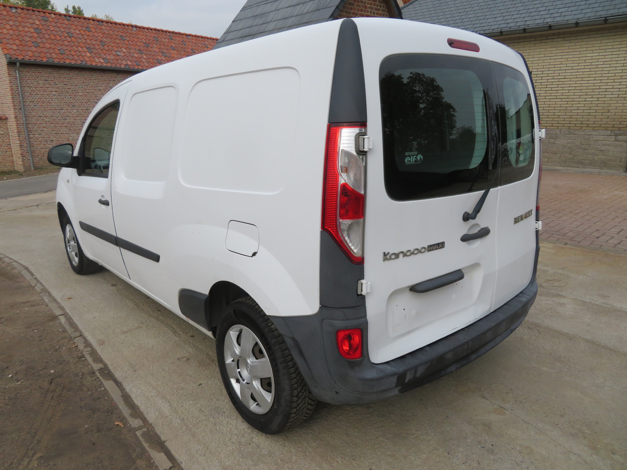 Renault Kangoo MAXI 1.5dCi - Легковой фургон: фото 5 Renault Kangoo MAXI 1.5dCi - Легковой фургон: фото 5