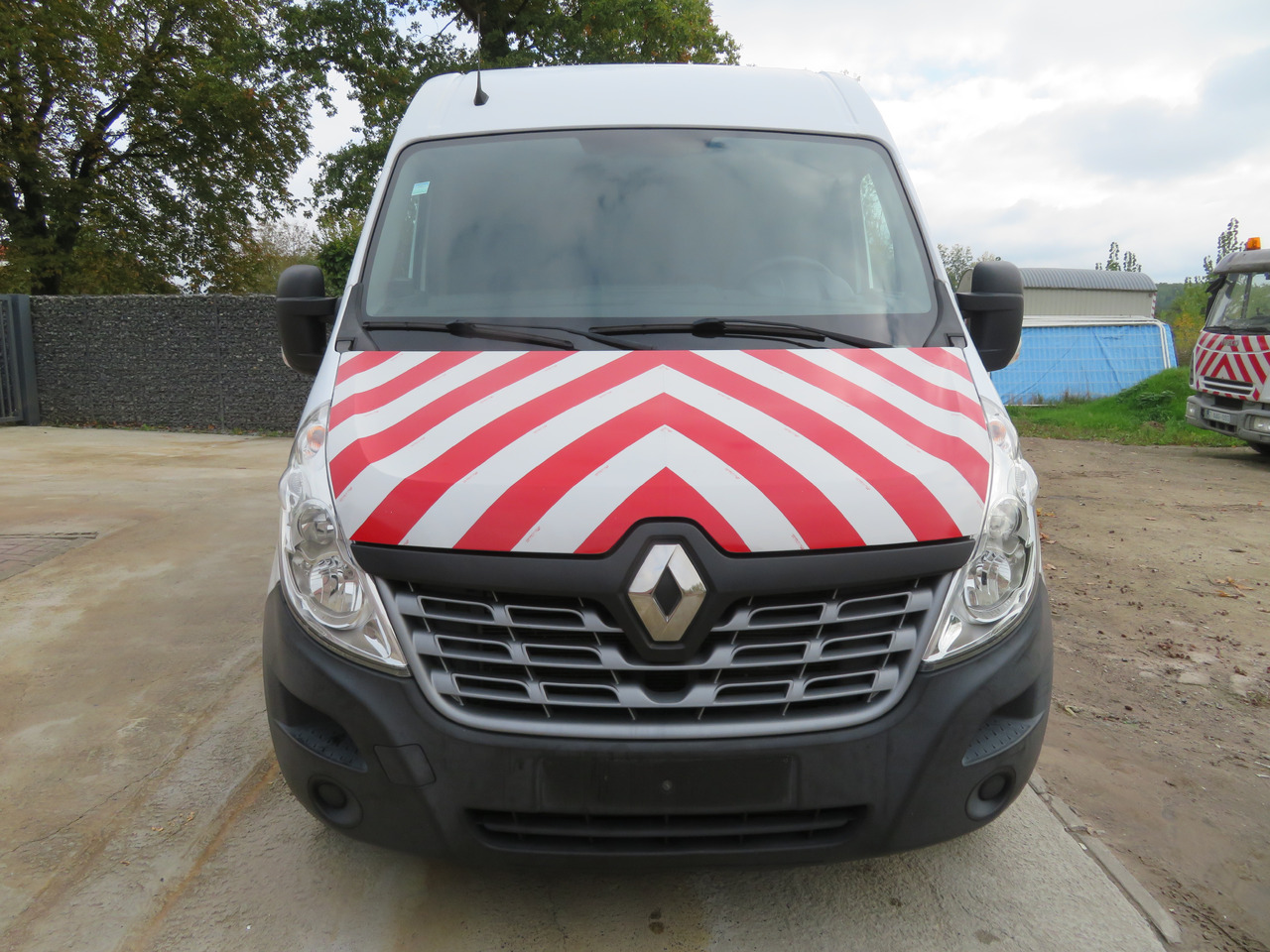 Renault Master 2.3dCi Grand Confort - L3H2 - Цельнометаллический фургон: фото 2 Renault Master 2.3dCi Grand Confort - L3H2 - Цельнометаллический фургон: фото 2