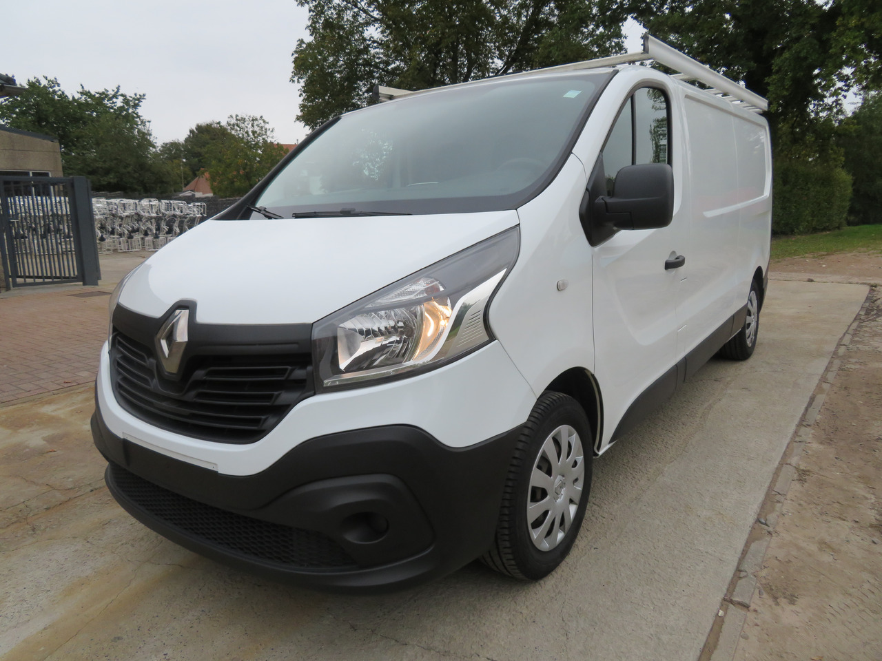 Renault Trafic 1.6dCi Grand Confort - L2H1 - Легковой фургон: фото 3 Renault Trafic 1.6dCi Grand Confort - L2H1 - Легковой фургон: фото 3