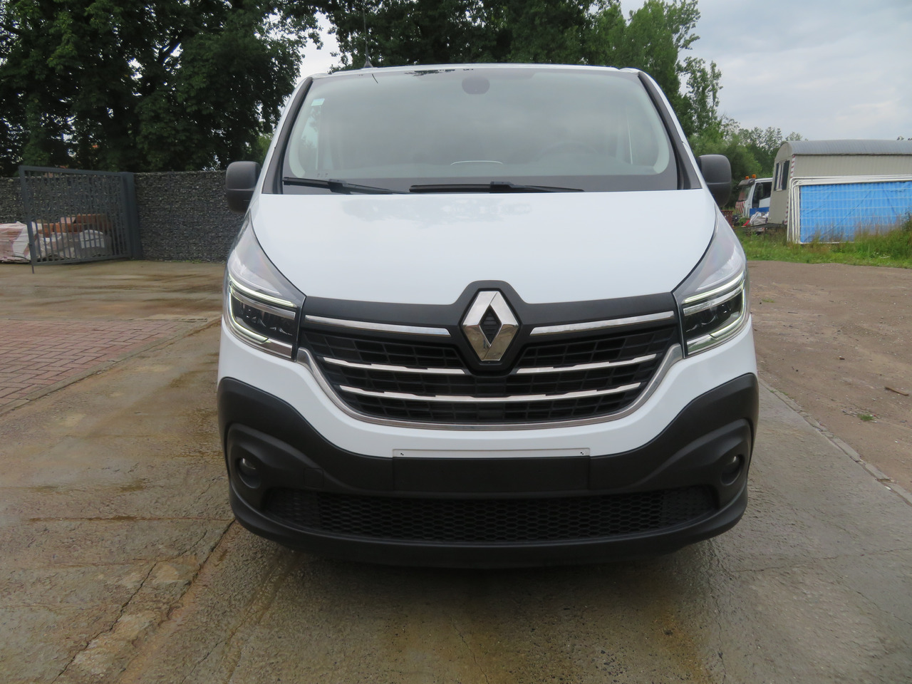 Renault Trafic 2.0dCi Grand Confort - L2H1 - Легковой фургон: фото 2 Renault Trafic 2.0dCi Grand Confort - L2H1 - Легковой фургон: фото 2