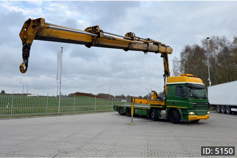 DAF CF 85.410 SC, Euro 5, 8x2 / Hiab 422 EP5 + Radio / 5x extendable - Автоманипулятор: фото 5 DAF CF 85.410 SC, Euro 5, 8x2 / Hiab 422 EP5 + Radio / 5x extendable - Автоманипулятор: фото 5