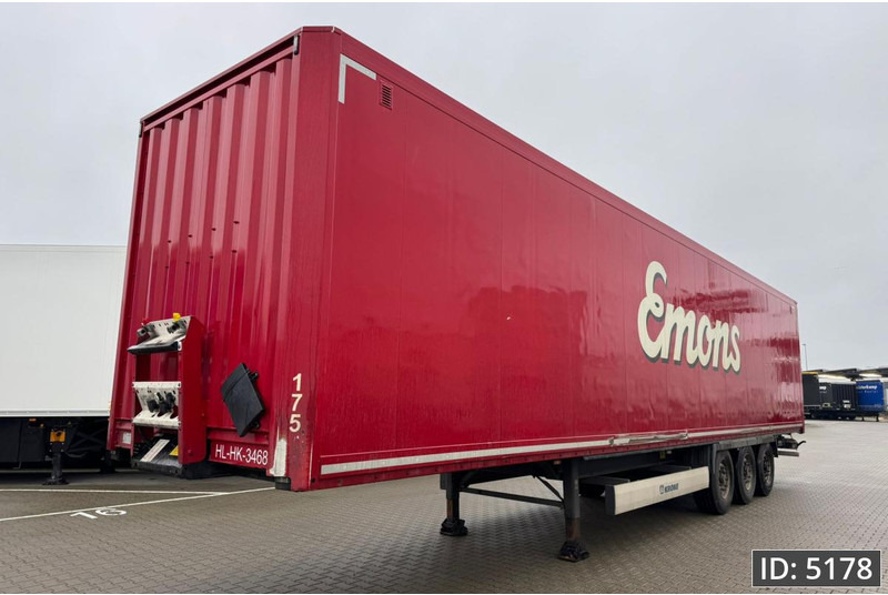 Krone SD / Disk brakes / Double stock - Полуприцеп-фургон: фото 1 Krone SD / Disk brakes / Double stock - Полуприцеп-фургон: фото 1