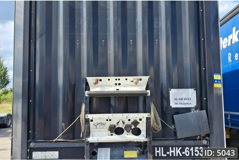 Krone SD / Disk brakes - Тентованный полуприцеп: фото 2 Krone SD / Disk brakes - Тентованный полуприцеп: фото 2