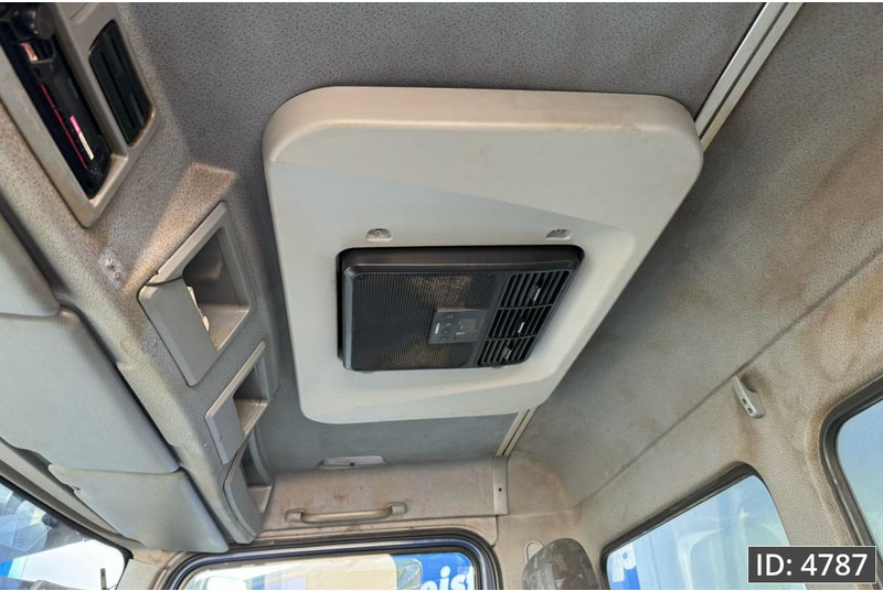 Грузовик-контейнеровоз/ Сменный кузов Mercedes-Benz Atego 816 Day Cab, Euro 5, BDF / EPS automatic / standklima / Hydraulic system: фото 8