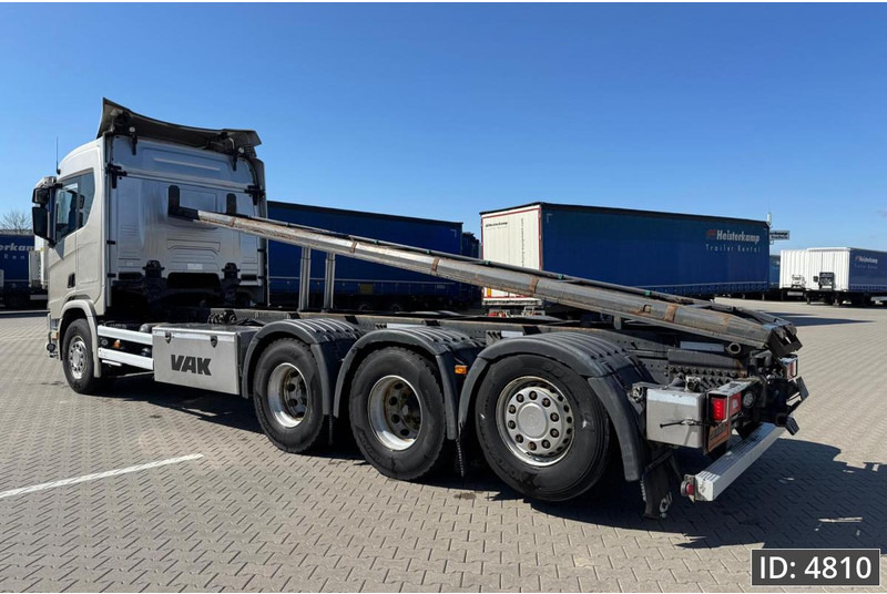 Scania R540 Topline, Euro 6, / 8x4 / BDF / Tipper / Steering axle, Intarder - Грузовик-контейнеровоз/ Сменный кузов: фото 2 Scania R540 Topline, Euro 6, / 8x4 / BDF / Tipper / Steering axle, Intarder - Грузовик-контейнеровоз/ Сменный кузов: фото 2