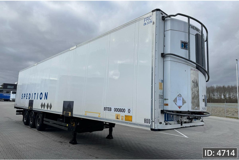 Schmitz Cargobull Thermo king SLXe400 / Double stock / Huckepack / 4 pcs - Полуприцеп-рефрижератор: фото 4 Schmitz Cargobull Thermo king SLXe400 / Double stock / Huckepack / 4 pcs - Полуприцеп-рефрижератор: фото 4