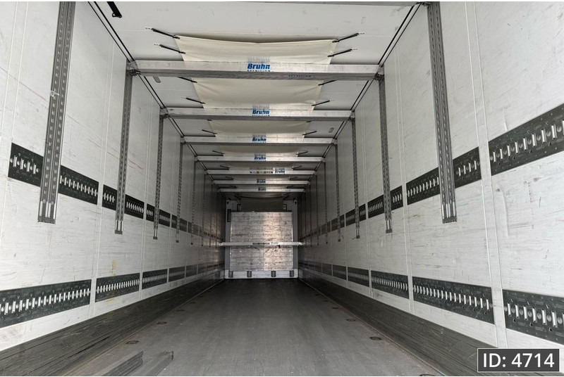 Schmitz Cargobull Thermo king SLXe400 / Double stock / Huckepack / 4 pcs - Полуприцеп-рефрижератор: фото 5 Schmitz Cargobull Thermo king SLXe400 / Double stock / Huckepack / 4 pcs - Полуприцеп-рефрижератор: фото 5