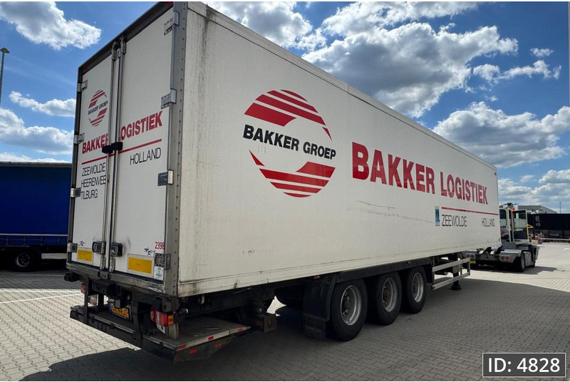 Sor Iberica SP71 / Lift axle - Полуприцеп-рефрижератор: фото 3 Sor Iberica SP71 / Lift axle - Полуприцеп-рефрижератор: фото 3