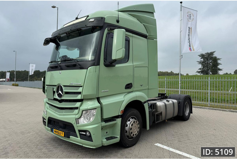 Mercedes-Benz Actros 1836 StreamSpace, Euro 6 - Тягач: фото 1 Mercedes-Benz Actros 1836 StreamSpace, Euro 6 - Тягач: фото 1