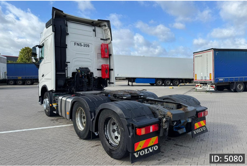 Volvo FH 540 Globetrotter XL, Euro 6, / 6x4 - Тягач: фото 2 Volvo FH 540 Globetrotter XL, Euro 6, / 6x4 - Тягач: фото 2