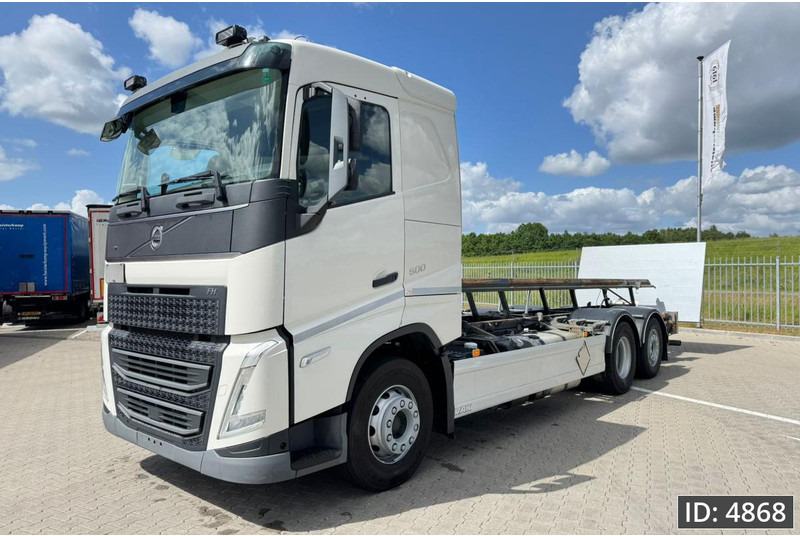 Volvo FH 500 Globetrotter, Euro 6, / 6x2 / Hydraulic body / frame 7.4 m / Tail lift - Грузовик-контейнеровоз/ Сменный кузов: фото 1 Volvo FH 500 Globetrotter, Euro 6, / 6x2 / Hydraulic body / frame 7.4 m / Tail lift - Грузовик-контейнеровоз/ Сменный кузов: фото 1