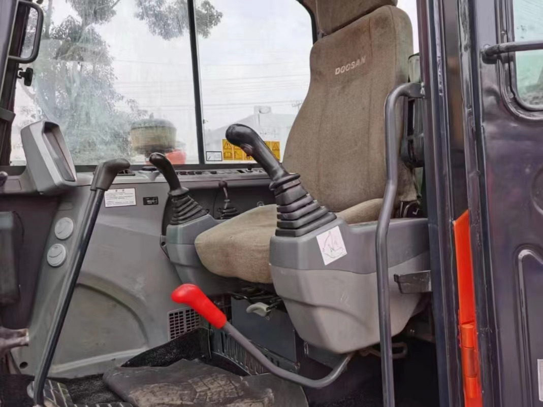 DOOSAN DX 55 Mini excavator - Мини-экскаватор: фото 5 DOOSAN DX 55 Mini excavator - Мини-экскаватор: фото 5