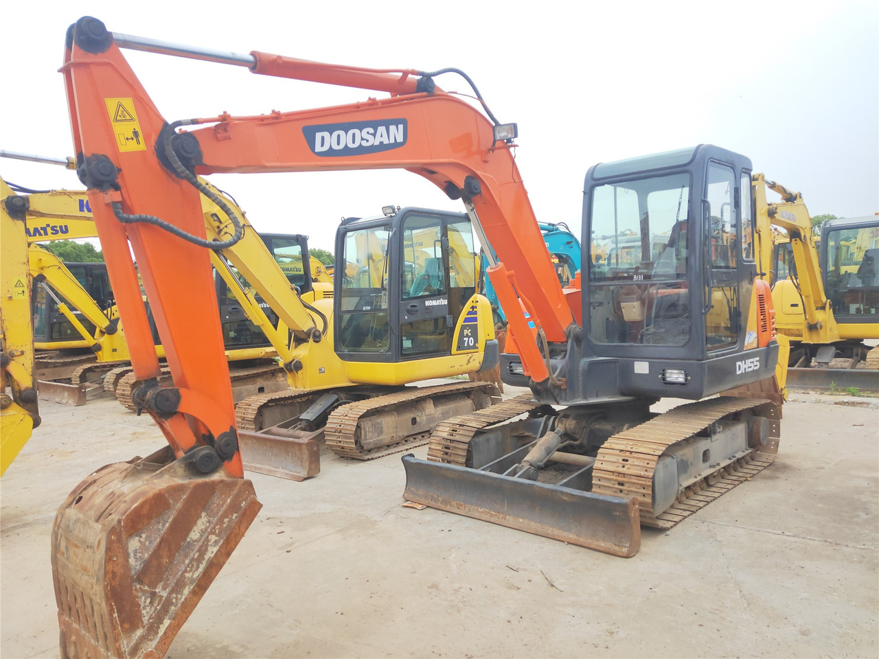 Doosan Crawler Excavator DH55 Good Condition Click for Discount - Гусеничный экскаватор: фото 2 Doosan Crawler Excavator DH55 Good Condition Click for Discount - Гусеничный экскаватор: фото 2