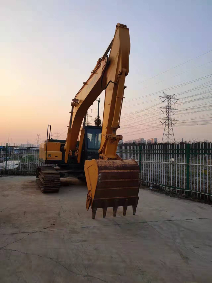 HYUNDAI R225LC-7 - Гусеничный экскаватор: фото 3 HYUNDAI R225LC-7 - Гусеничный экскаватор: фото 3