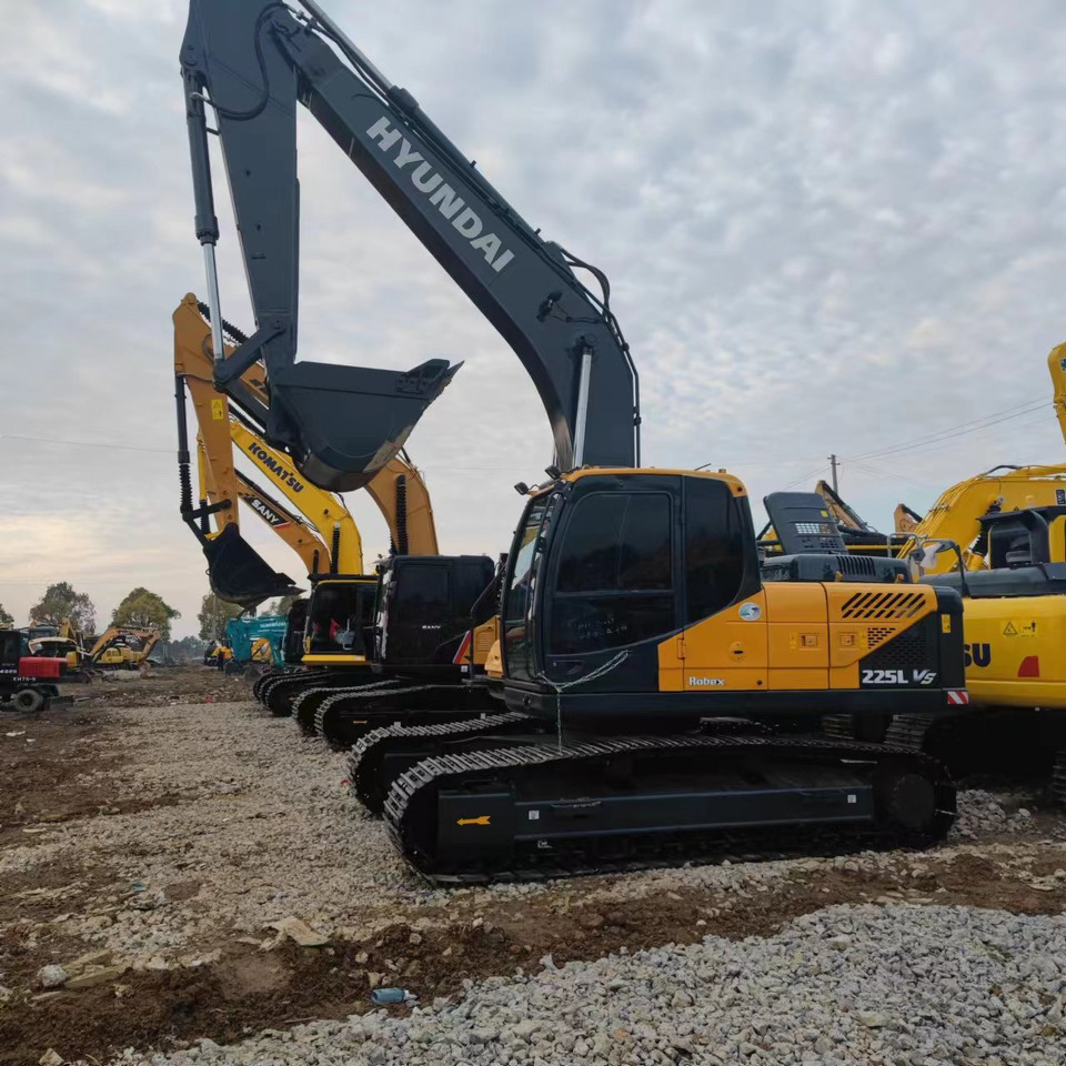 HYUNDAI R225VS Excavator Click Here for Discount - Экскаватор: фото 5 HYUNDAI R225VS Excavator Click Here for Discount - Экскаватор: фото 5