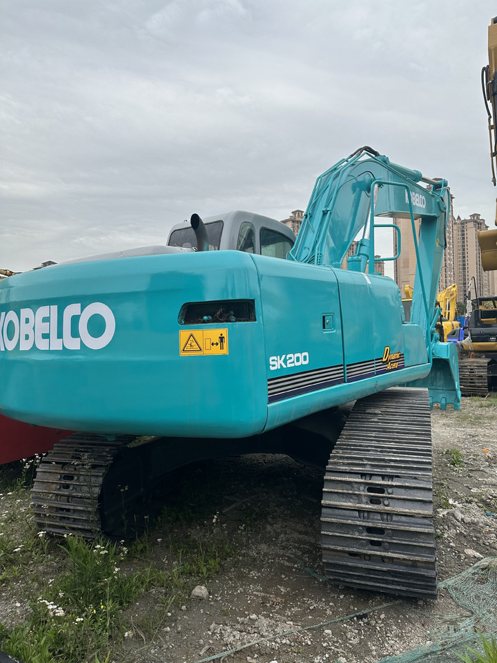 Hitachi Excavator SK200 Click for Discount - Гусеничный экскаватор: фото 4 Hitachi Excavator SK200 Click for Discount - Гусеничный экскаватор: фото 4