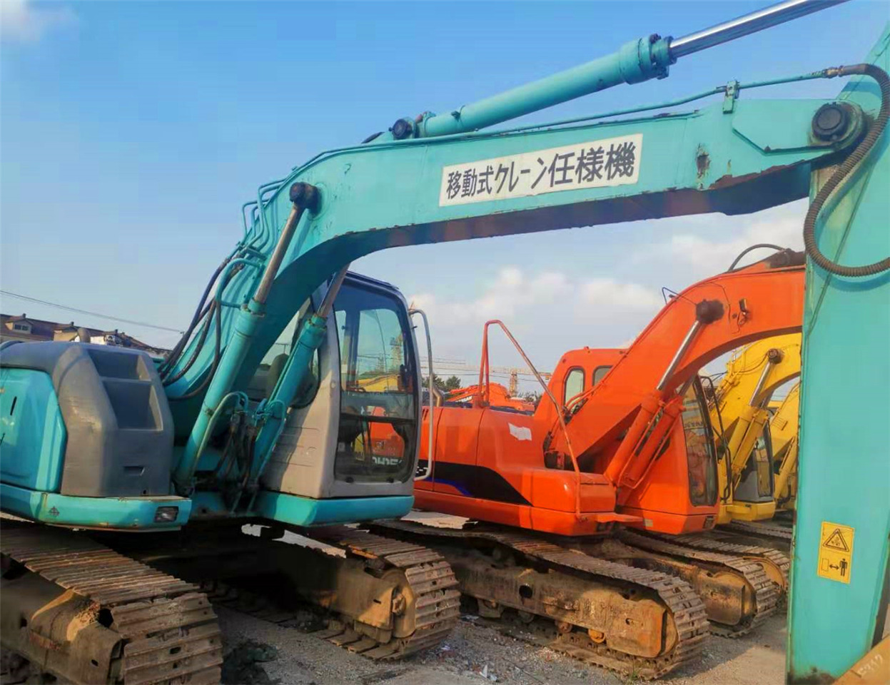 KOBELCO Crawler Excavator SK135 - Гусеничный экскаватор: фото 3 KOBELCO Crawler Excavator SK135 - Гусеничный экскаватор: фото 3