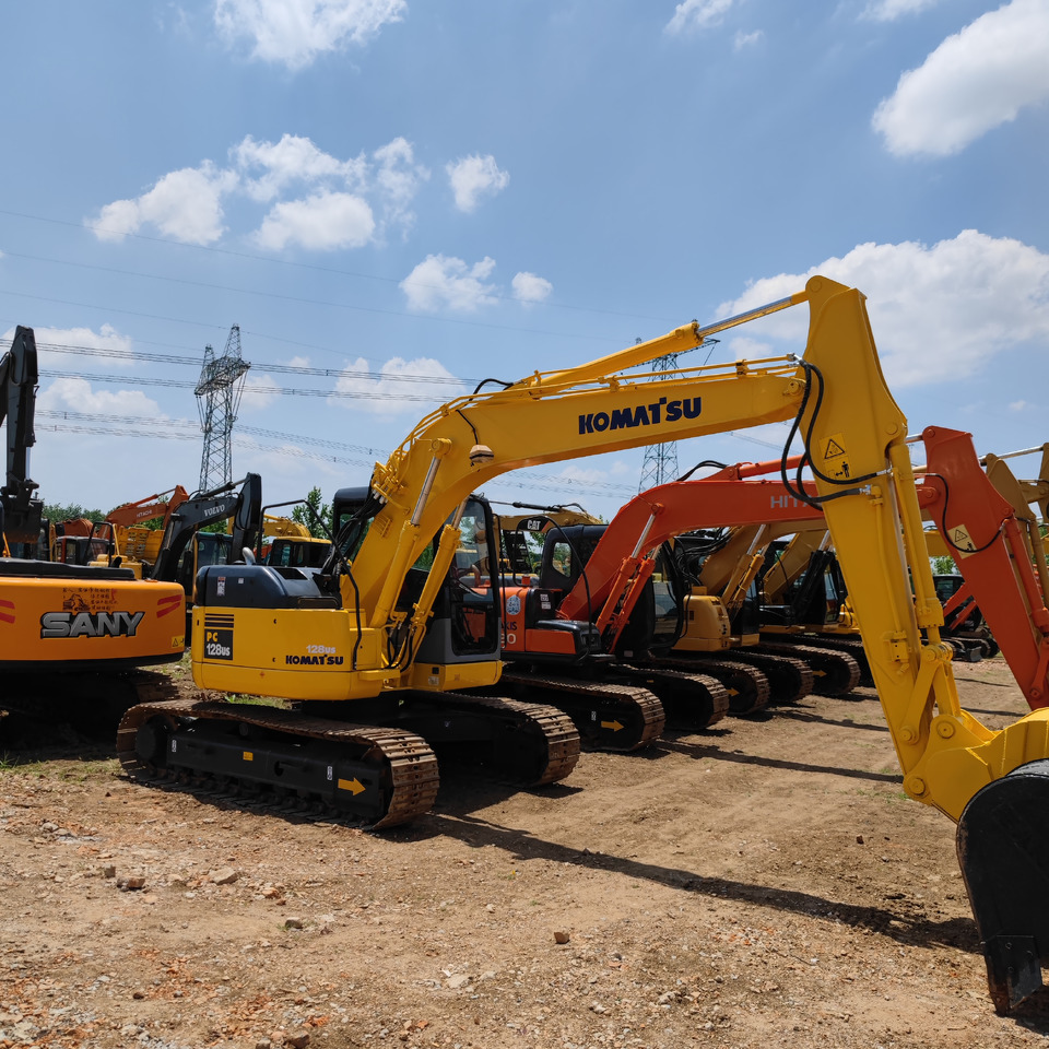 KOMATSU PC128US - Гусеничный экскаватор: фото 3 KOMATSU PC128US - Гусеничный экскаватор: фото 3