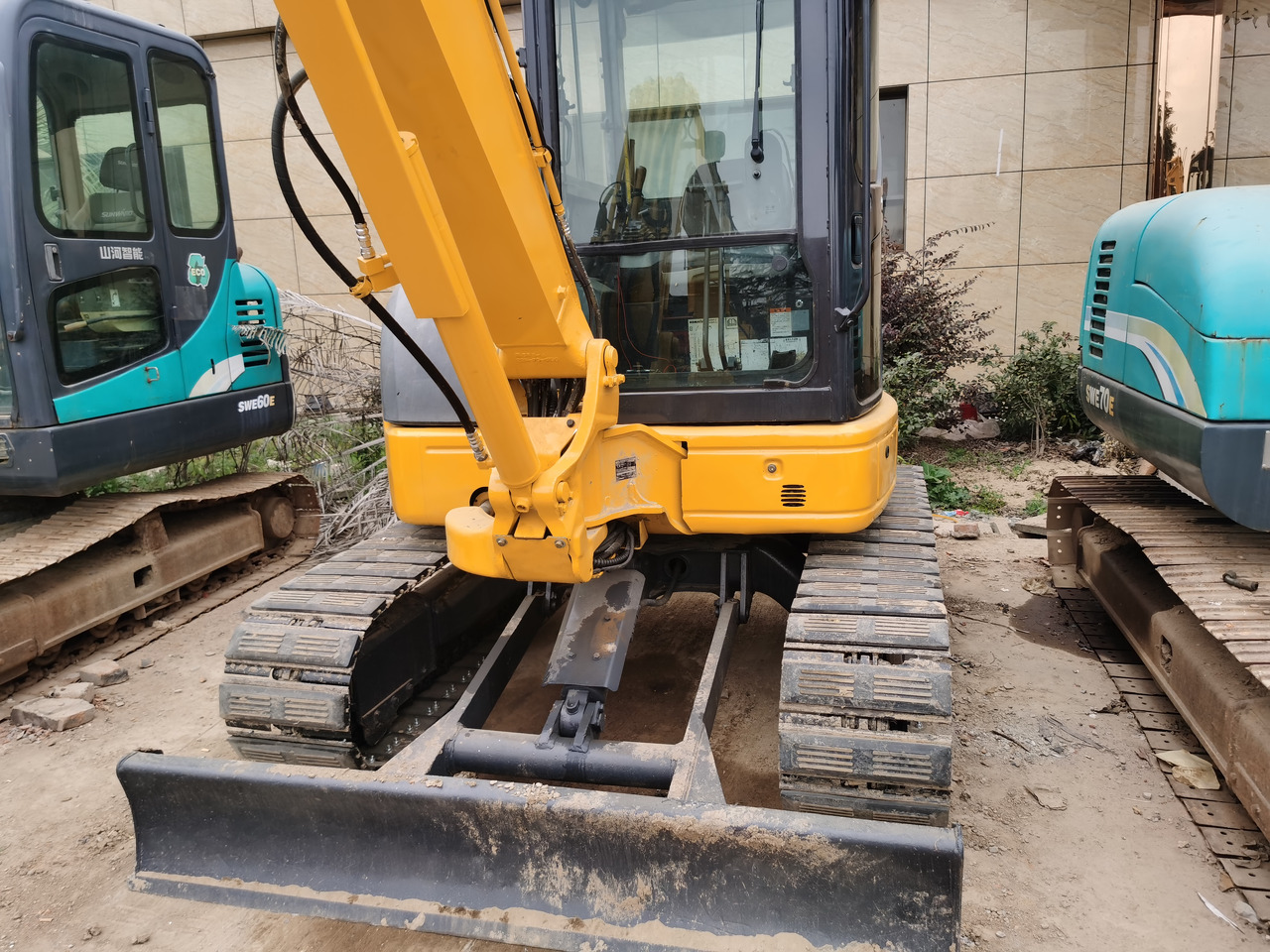 Komatsu Mini Excavator Pc40MR - Мини-экскаватор: фото 4 Komatsu Mini Excavator Pc40MR - Мини-экскаватор: фото 4