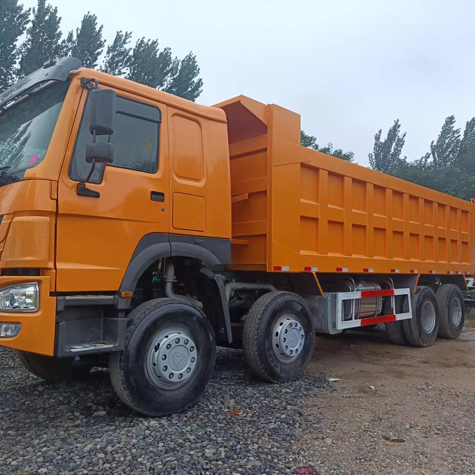 SINOTRUK 8x4 HOWO Dump Truck Click for Discount - Самосвал: фото 3 SINOTRUK 8x4 HOWO Dump Truck Click for Discount - Самосвал: фото 3
