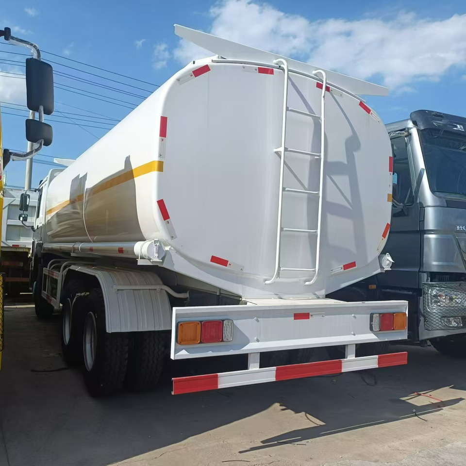 SINOTRUK HOWO 371 - Грузовик-цистерна: фото 4 SINOTRUK HOWO 371 - Грузовик-цистерна: фото 4