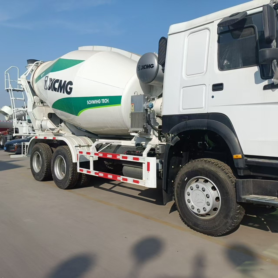 HOWO 6*4 Cement Mixer Truck - Строительная техника: фото 3 HOWO 6*4 Cement Mixer Truck - Строительная техника: фото 3