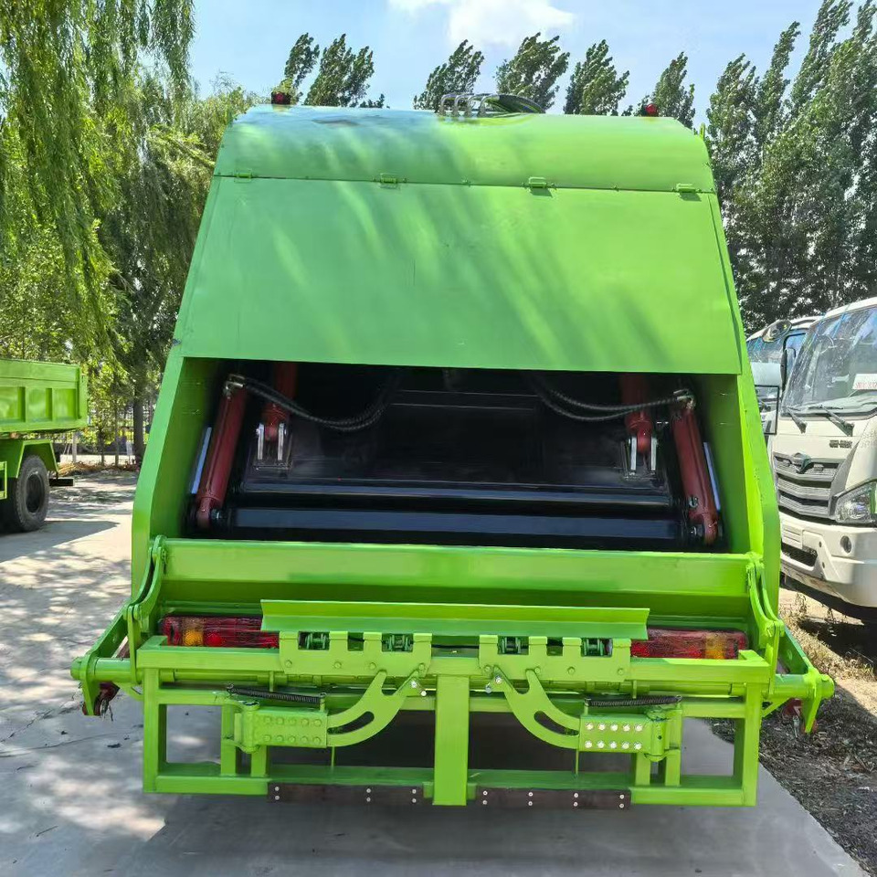 HOWO Garbage Truck Click Here for Discount - Строительная техника: фото 3 HOWO Garbage Truck Click Here for Discount - Строительная техника: фото 3