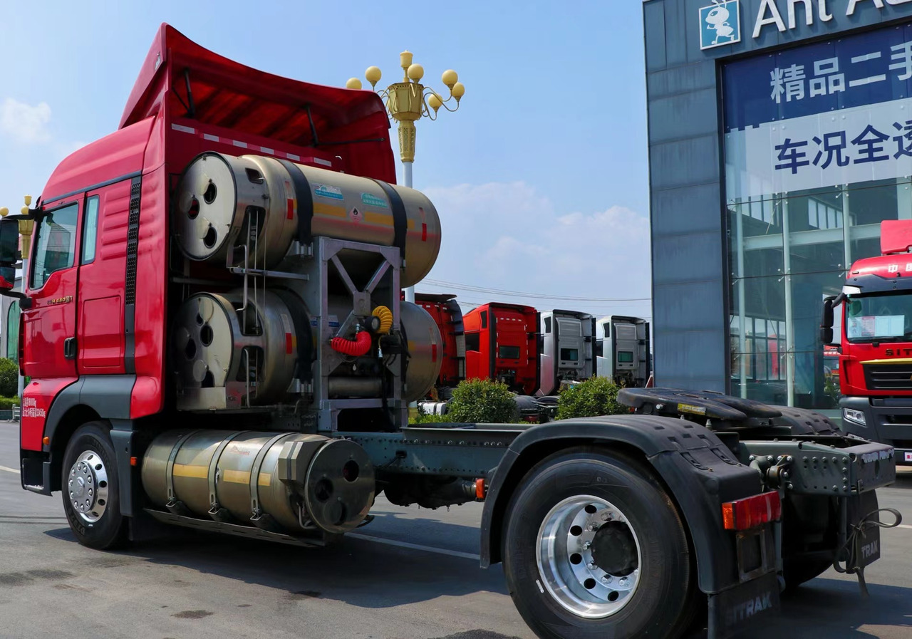 Тягач SHACMAN C7H Truck Unit 4X2 440HP Click Here for Discount: фото 6