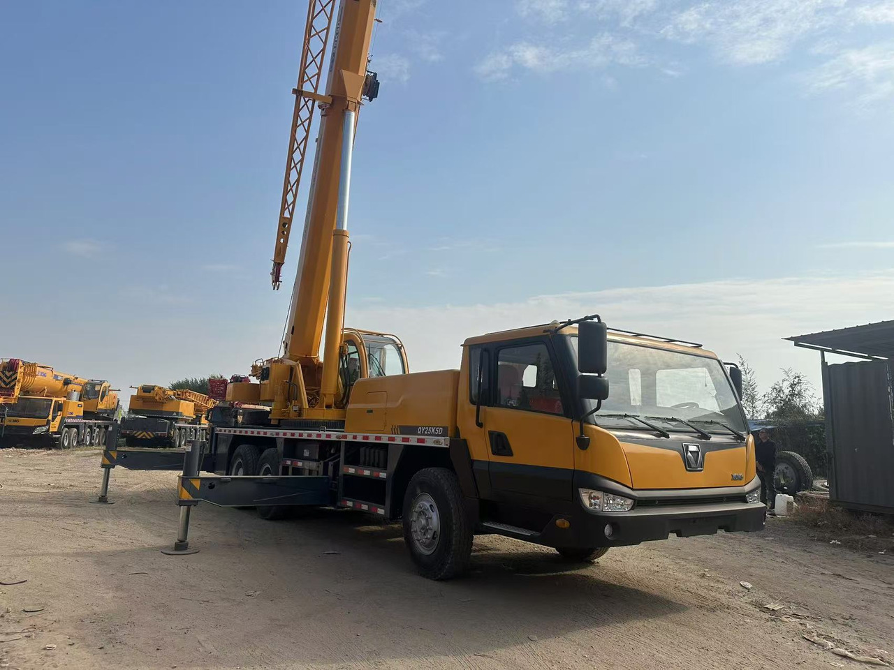 XCMG Crane QY25K5D Good Condition - Кран: фото 2 XCMG Crane QY25K5D Good Condition - Кран: фото 2