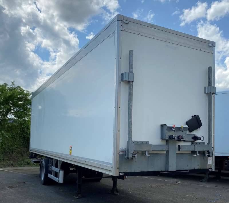 Semi-remorque 1 Essieu DISTRIBOX HAYON 24 PALETTES 2 PORTES AR 2M80 - Полуприцеп-фургон: фото 1 Semi-remorque 1 Essieu DISTRIBOX HAYON 24 PALETTES 2 PORTES AR 2M80 - Полуприцеп-фургон: фото 1